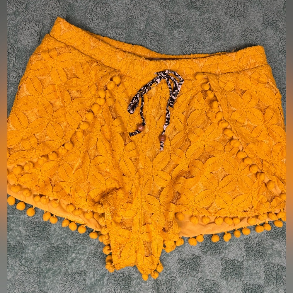 Xhilaration Women's Mustard Lace Pom-Pom Shorts